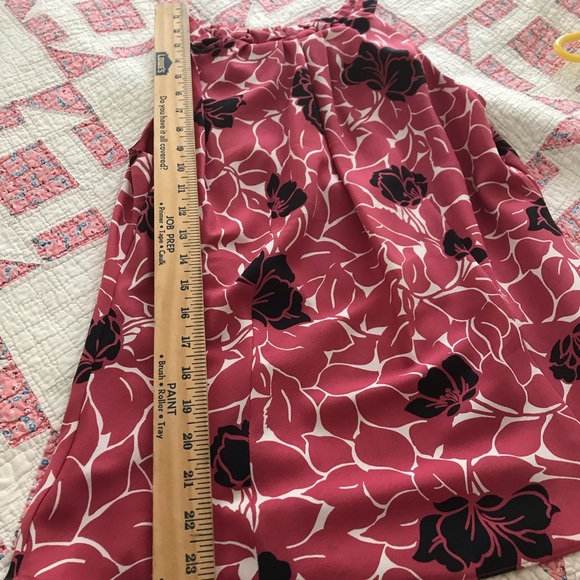 Cute Anne Taylor loose tank - Picture 7 of 7